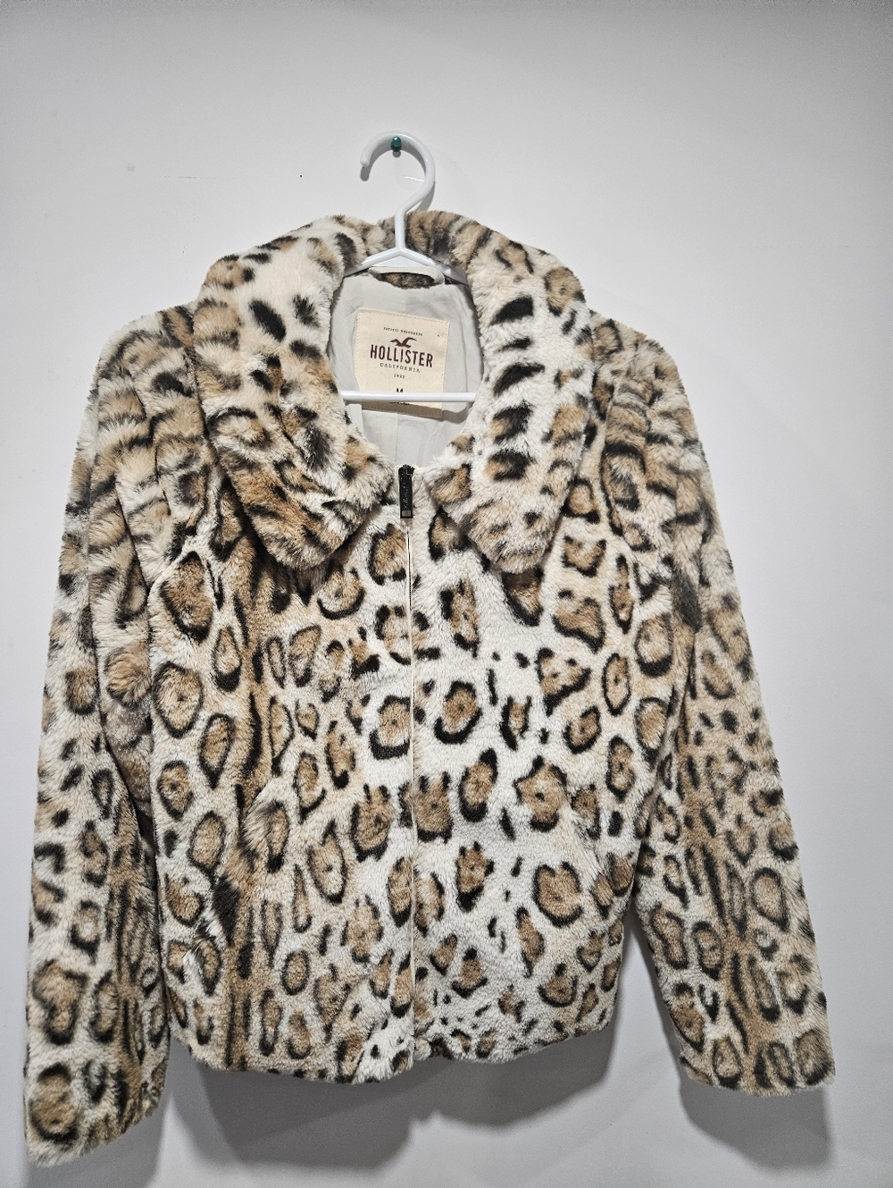 Hollister Leopard Print Faux Fur Jacket in Beige and Black